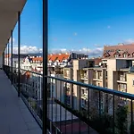 King's Golden Flat