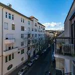 Apartman King's Golden Flat *