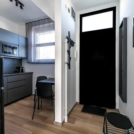 King's Golden Flat Апартаменты *