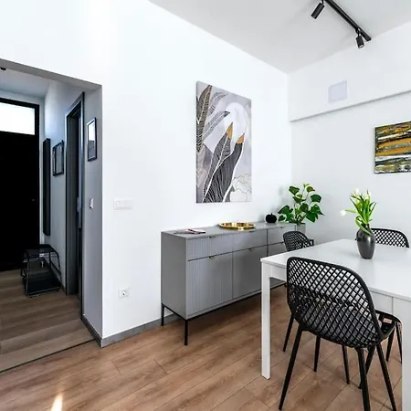 King's Golden Flat Appartement *