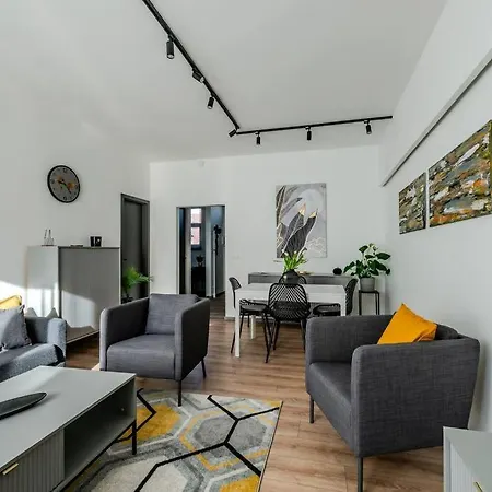 King's Golden Flat *