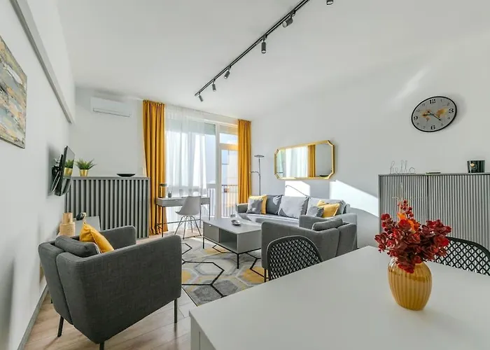 King's Golden Flat 公寓 *